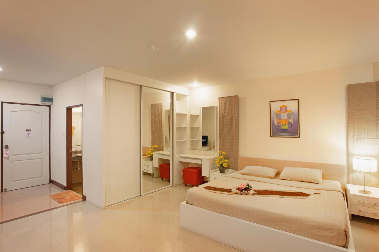 Pluak Daeng C-House & Residence Hotel Amata City מראה חיצוני תמונה