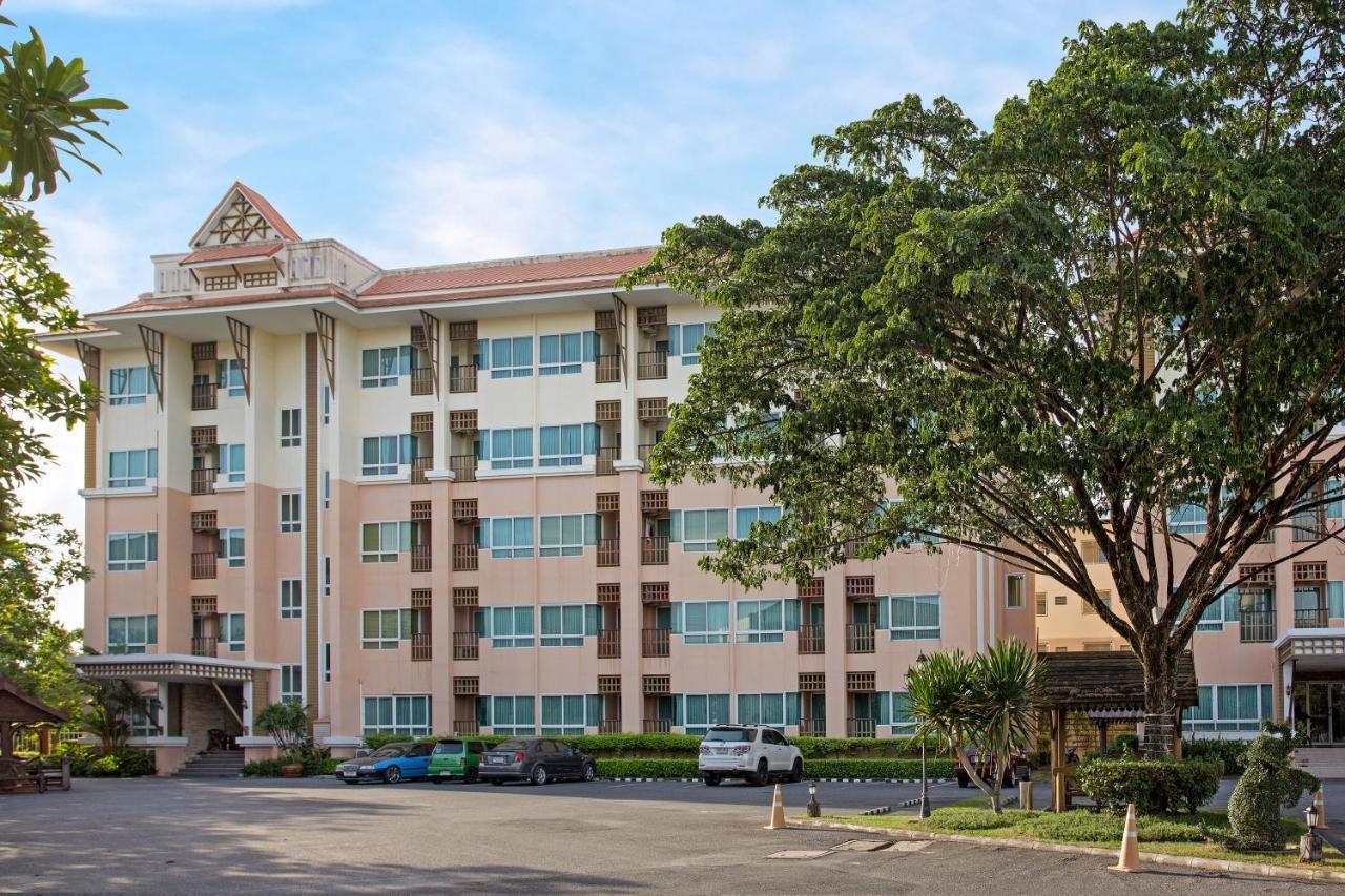 Pluak Daeng C-House & Residence Hotel Amata City מראה חיצוני תמונה
